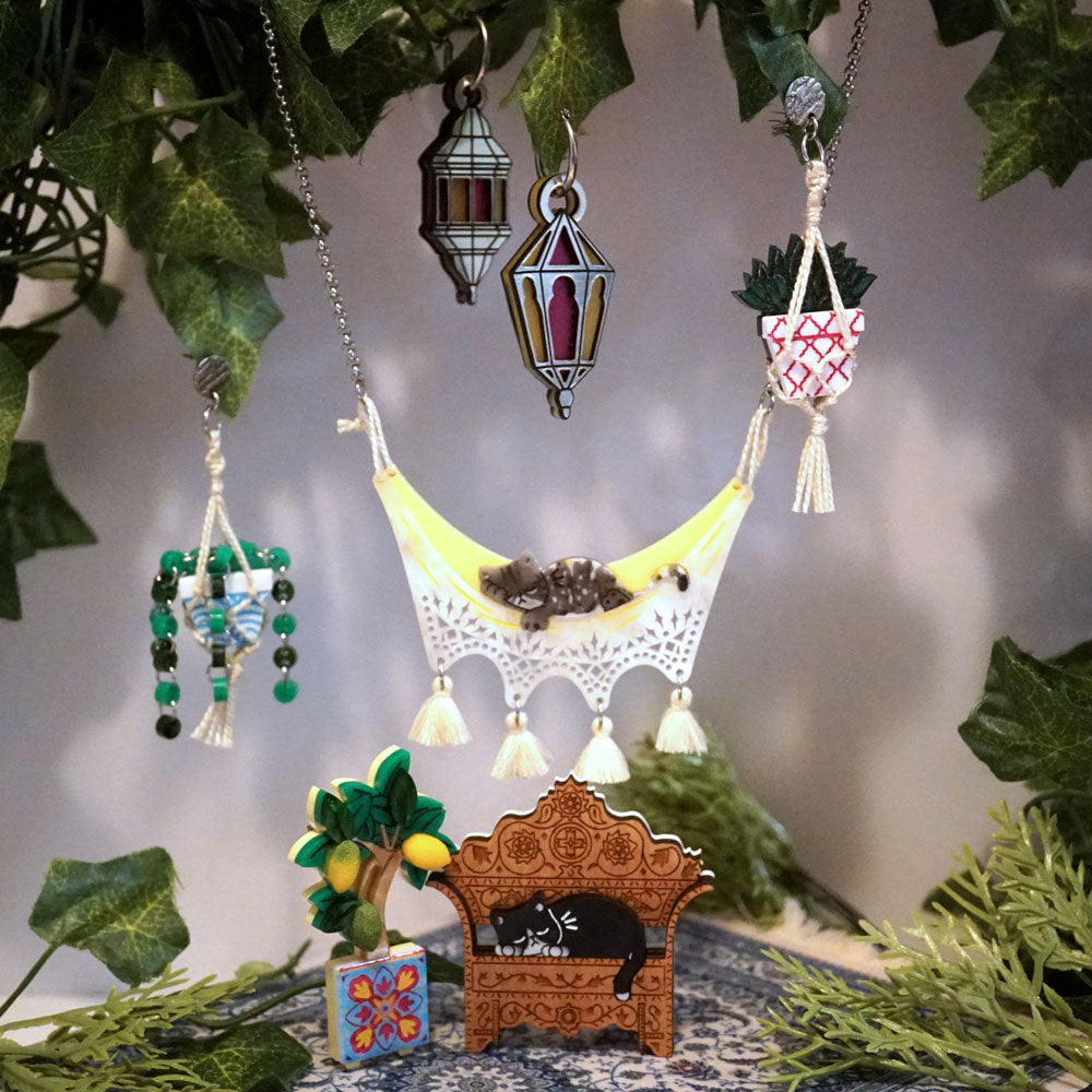 Chill Cat Hammock Necklace - Lost Kiwi Designs