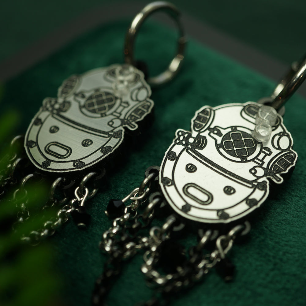 Diver Earrings - Lost Kiwi Designs