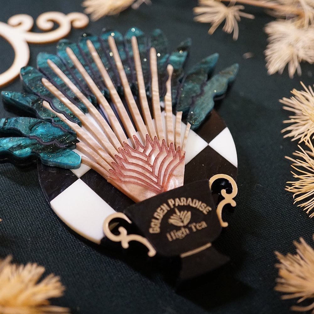 Palm Brooch - Lost Kiwi Designs