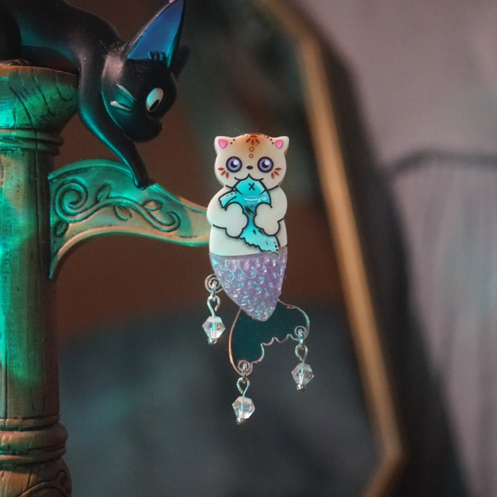 Meowmaid Mini Brooch *Pre-Order* - Lost Kiwi Designs