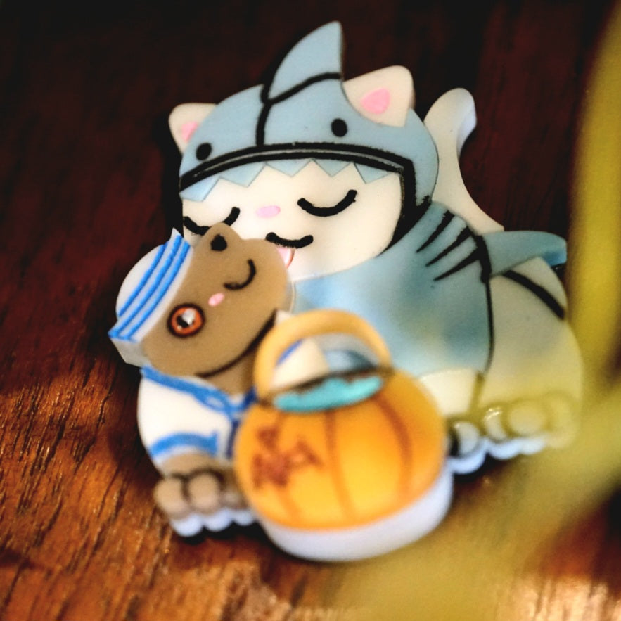Mist & Ava Trick'or'Treat Brooch